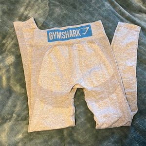 Grey gym shark leggings